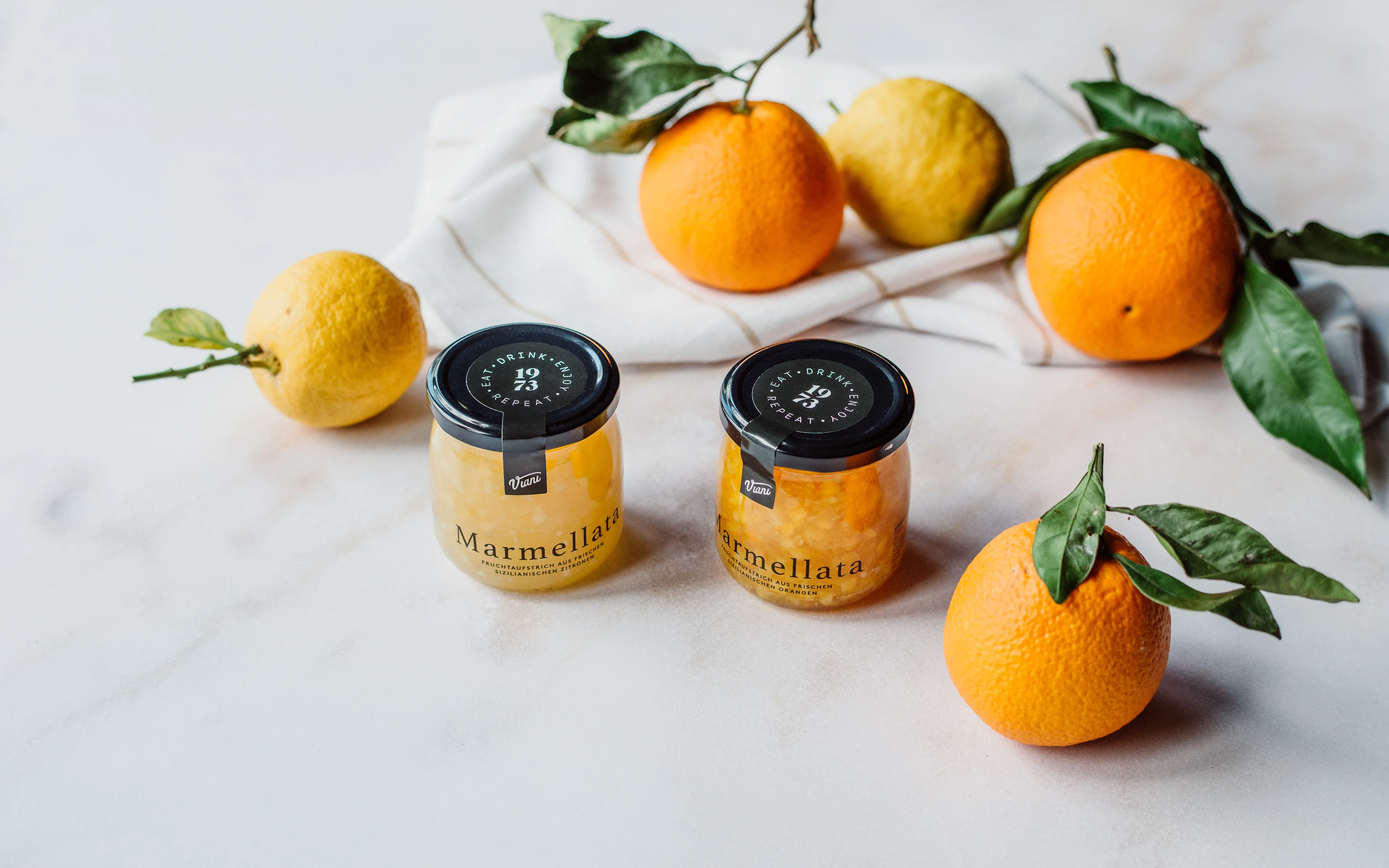 Marmellata aus sizilianischen Orangen und Zitronen