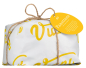 Preview: Traditioneller Viani Panettone mit Zabaione 650g in der eleganten Weihnachtsverpackung von Il Gusto di Mario