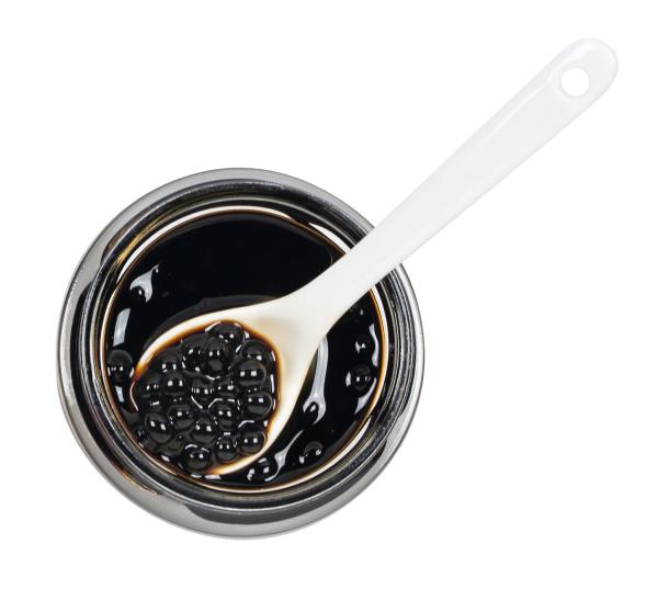 Saporoso Balsamico-Perlen – süß-saure Essigkugeln aus 6 Jahre gereiftem Balsamico, ideal zu Wild, Käse und dunklem Fleisch, erhältlich bei Il Gusto di Mario.
