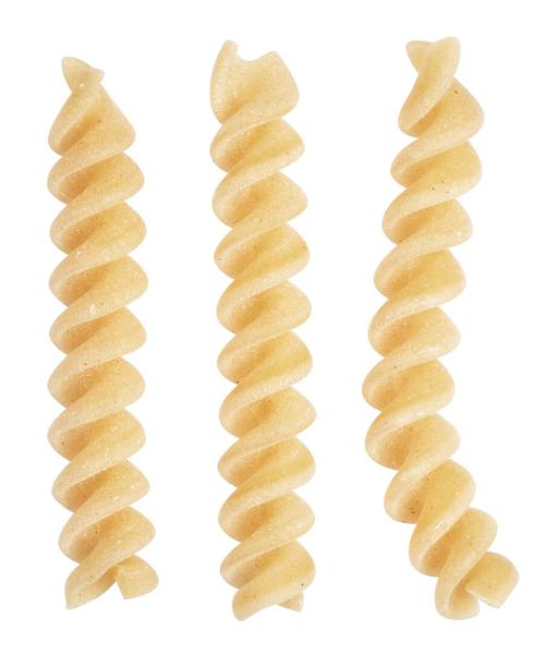 Fusilloni – große Spiralnudeln aus Hartweizengrieß, roh, in rustikaler Verpackung.